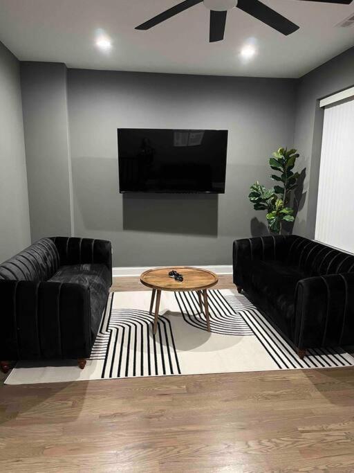 Neutral Spiraled Vibes Appartement Chicago Buitenkant foto
